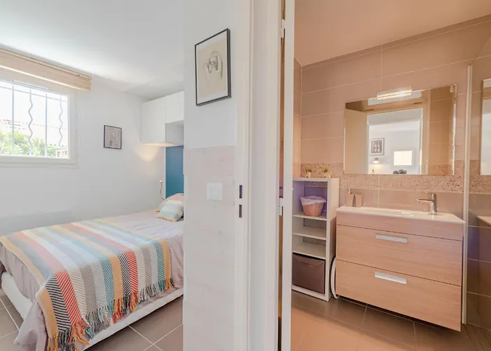 Casa de Férias Les Brigantines 1 Et 2-6 By Interhome *