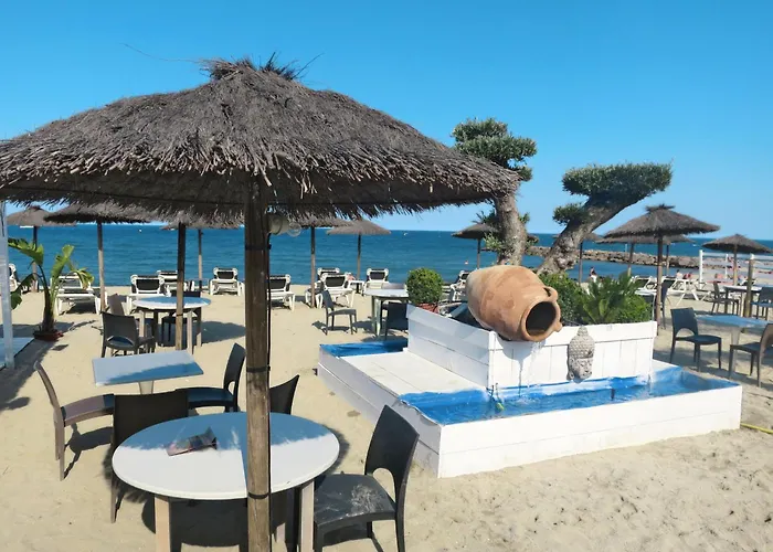 Casa de Férias Les Brigantines 1 Et 2-6 By Interhome